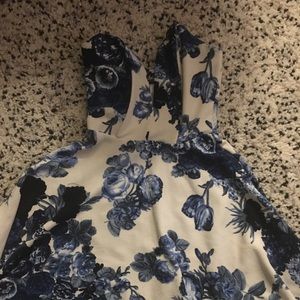 Lulus Floral Sweetheart Dress